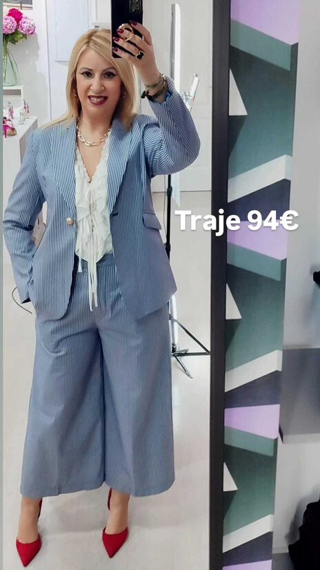 Traje 02